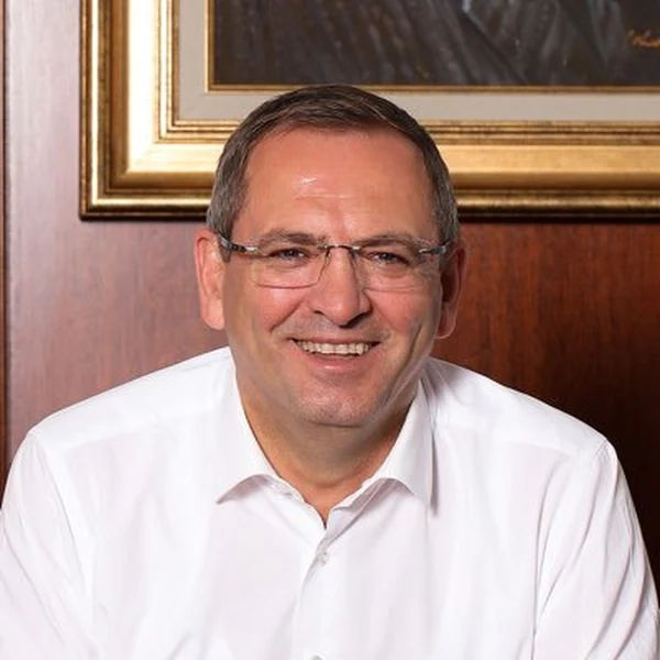 Ayvalık Belediye Başkanı Mesut Ergin