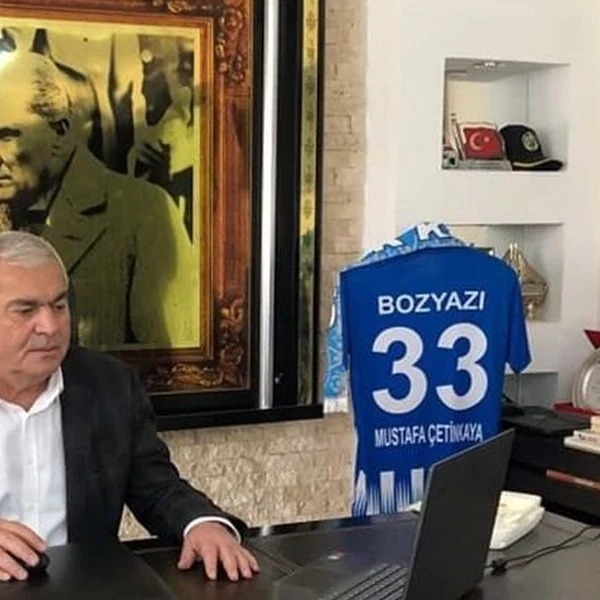 Bozyazı Belediye Başkanı Mustafa Çetinkaya