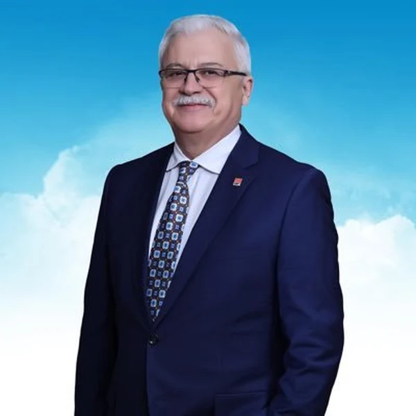 Burhaniye Belediye Başkanı Ali Kemal Deveciler