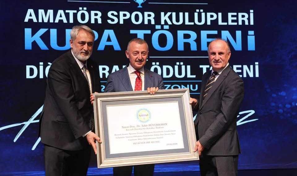 Büyükakın “7 yılda amatör spora 425 milyon lirayı aşan destekte bulunduk”