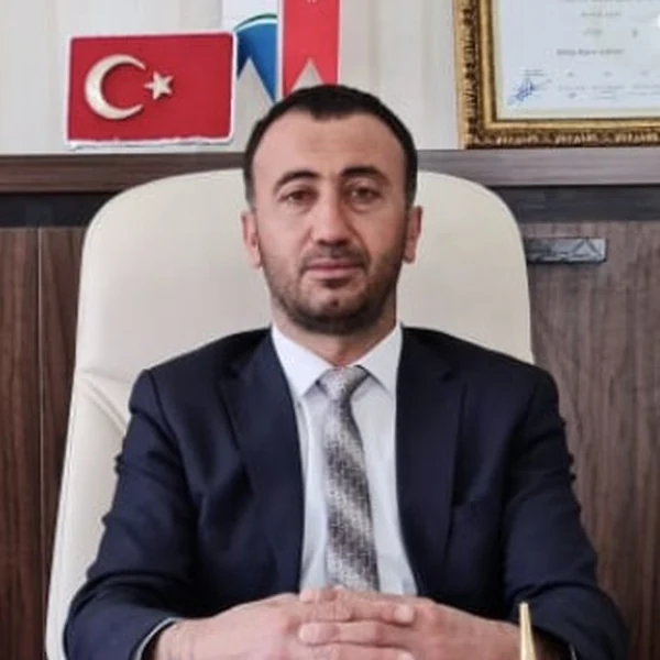 Gölova Belediye Başkanı Tevfik Ayan
