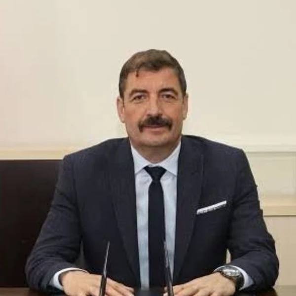 Kula Belediye Başkanı Hikmet Dönmez