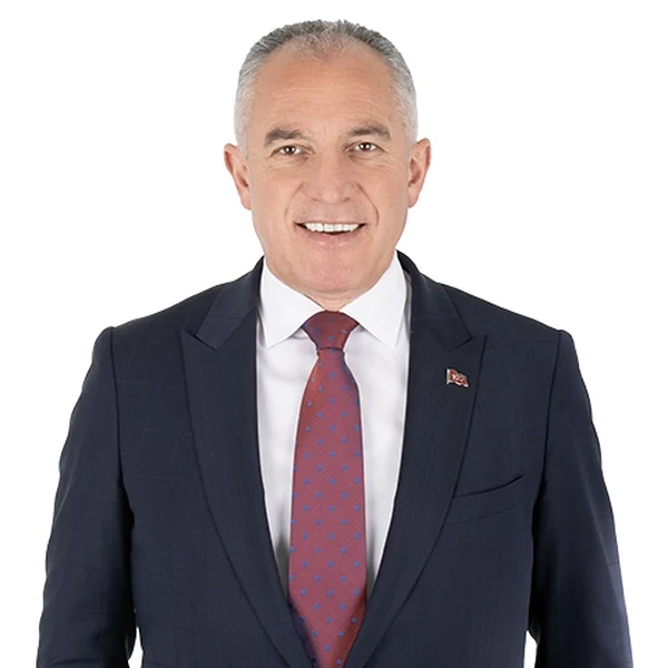 Taşova Belediye Başkanı Ömer Özalp