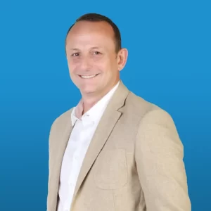 Çiftlikköy Belediye Başkanı Adil Yele