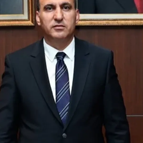Şişli Belediye Başkanı Ali İkram Tuna