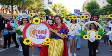 Hayrabolu Ayçiçeği Festivali Başladı