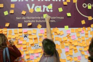 Kocaeli Kitap Fuarı’nda duygular anıya dönüşüyor